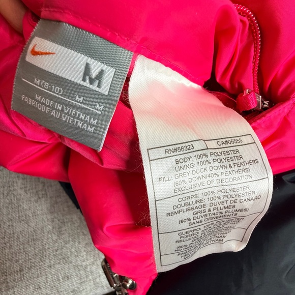 Nike Reversible Puffer Vest Size Medium - Picture 8 of 8